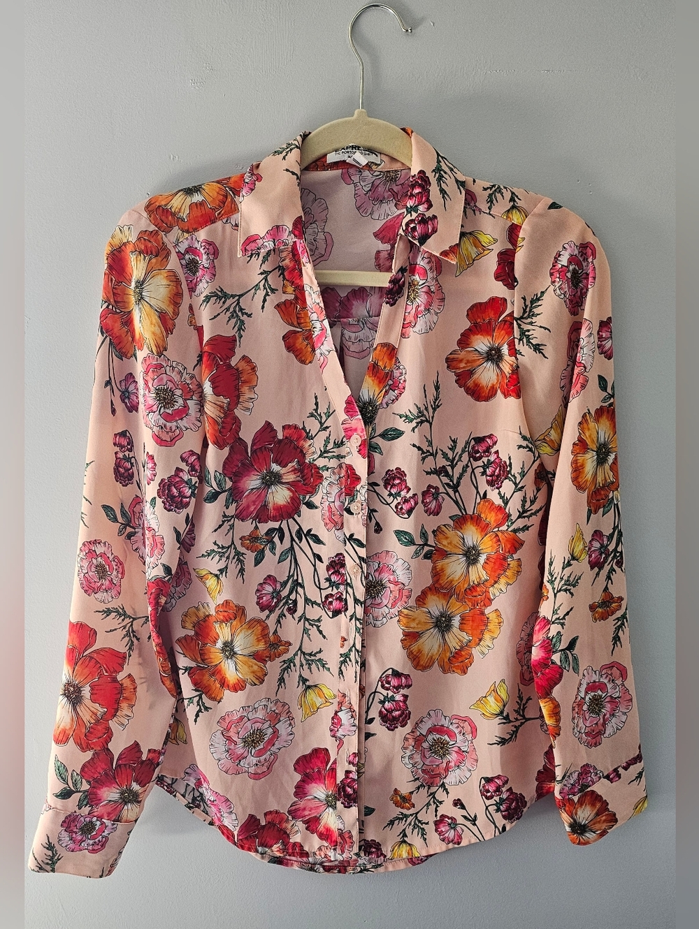 Express Pink Floral Portofino Button-Up Shirt
